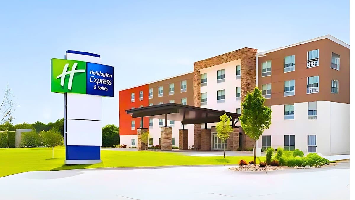 Holiday Inn Express San Antonio East - I-10 by IHG, Hotel in Kirby