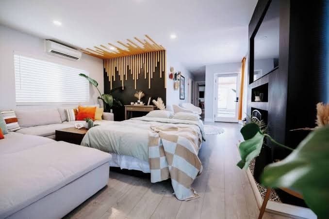 Central SD• Luxury Home+Casita, Pool•Hot tub•BBQ•Sleeps10, Hotel in La Mesa
