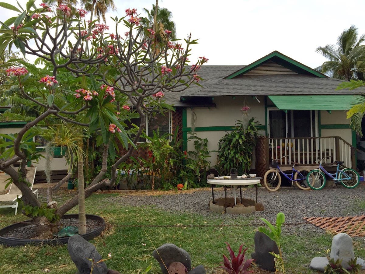 Hakuna Matata Maui Hostel, Hotel in Lahaina