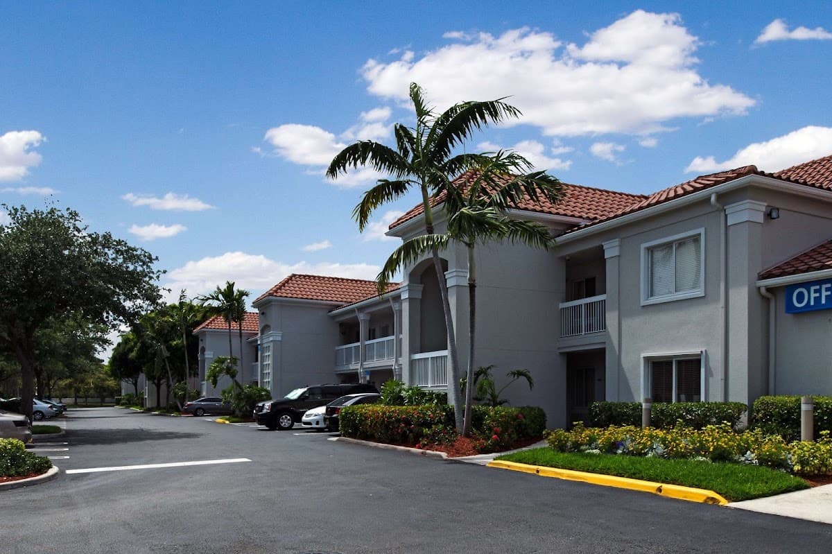 Studio 6 Extended Stay - West Palm Beach, FL, Aparthotel in West Palm Beach