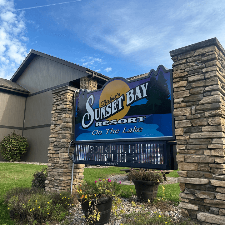 Sunset Bay Resort & Suites, Resort in Lake Delton