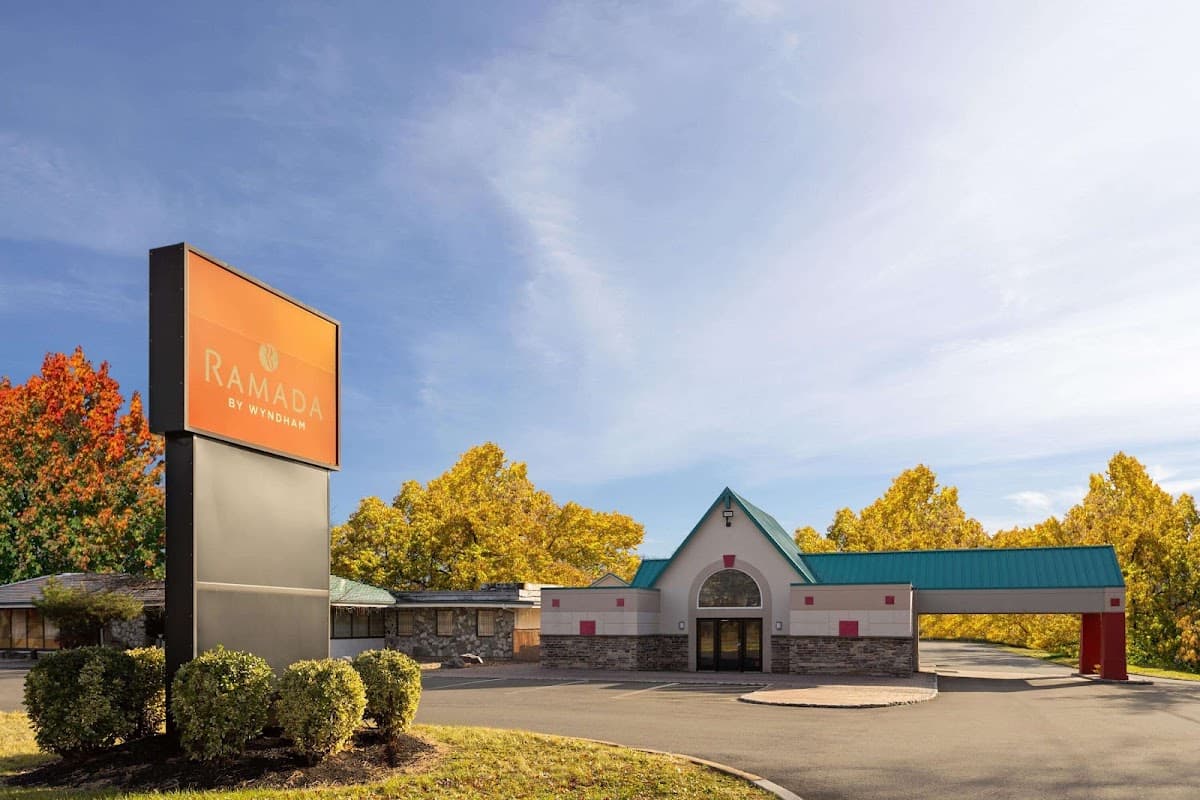 Ramada by Wyndham Parsippany, Hotel in Lake Hiawatha