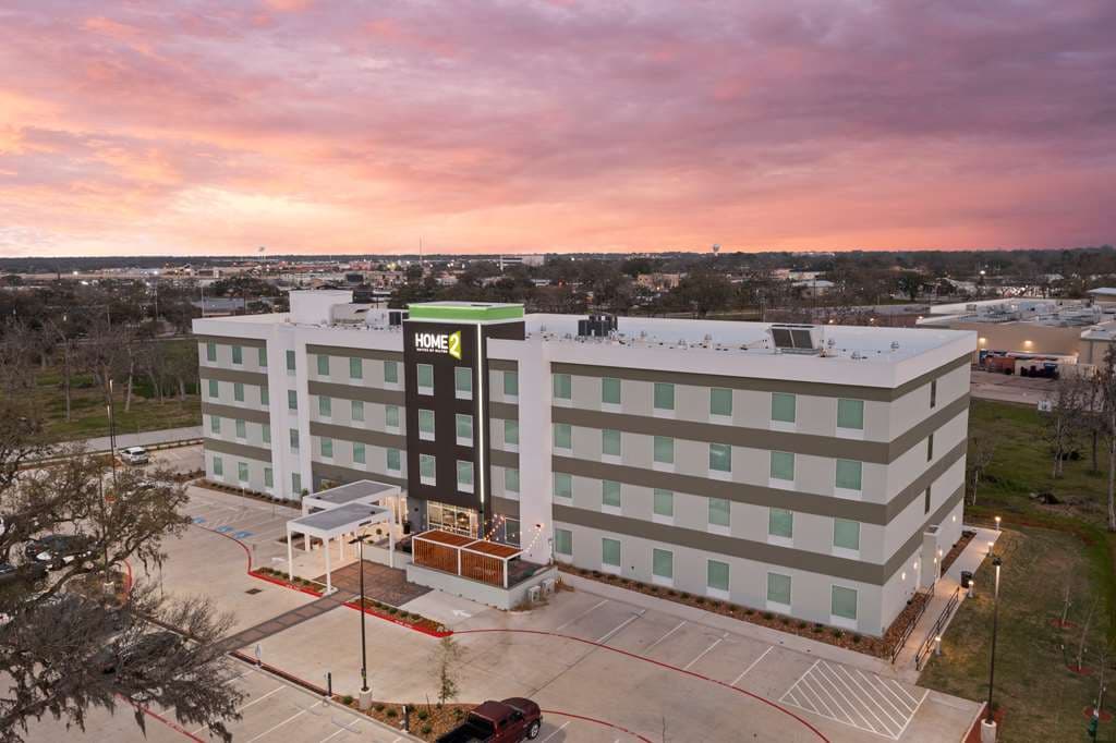 Home2 Suites by Hilton Lake Jackson, Hotel in Lake Jackson