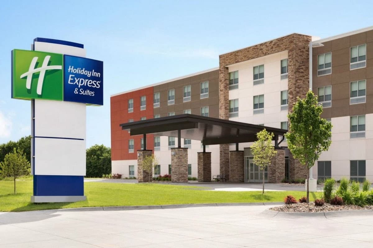 Holiday Inn Express & Suites Laramie West by IHG, Hotel in Laramie