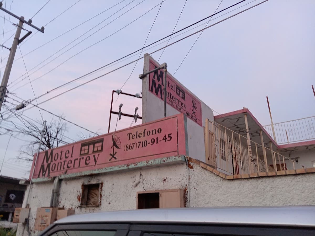 Motel Monterrey, Hotel in Laredo