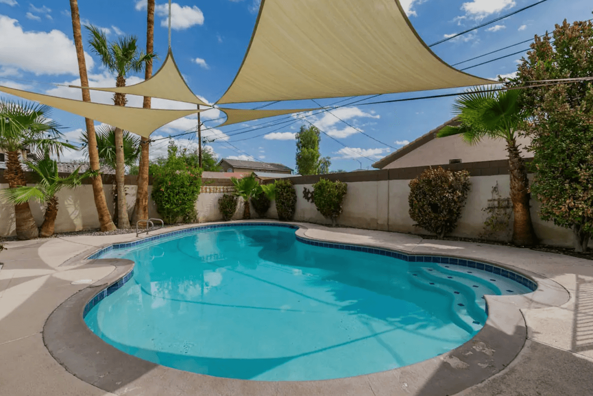 Vegas Oasis, Bed & Breakfast in Las Vegas