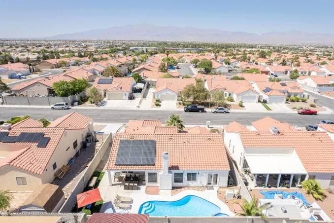 Private Guestrooms in North Las Vegas Area - Deluxe King Room, Hotel in North Las Vegas