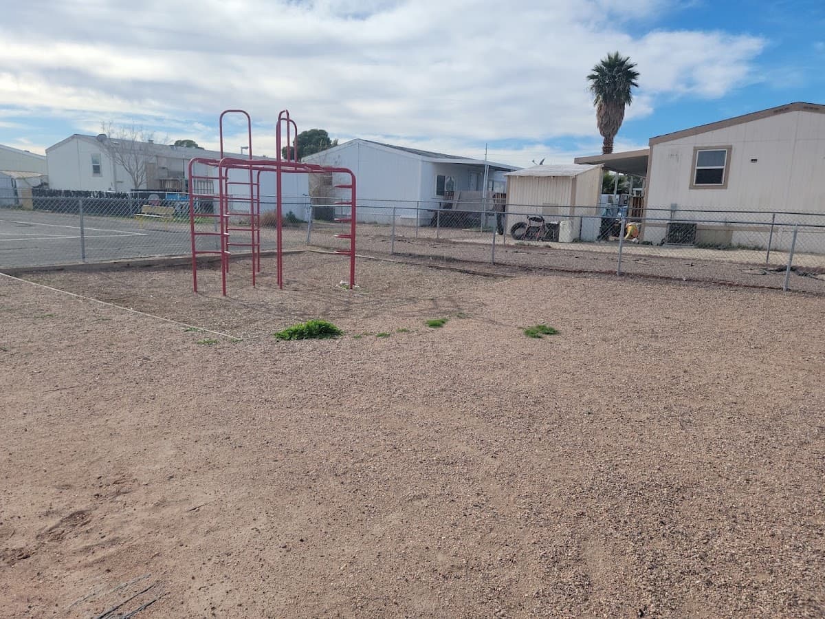 Storeyville Mobile Home Resort, Resort in Sunrise Manor