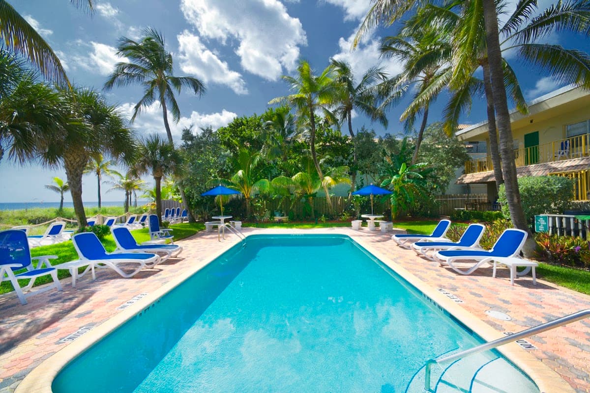 Tropic Seas Beach Front Resort Motel, Resort in Lauderdale-by-the-Sea