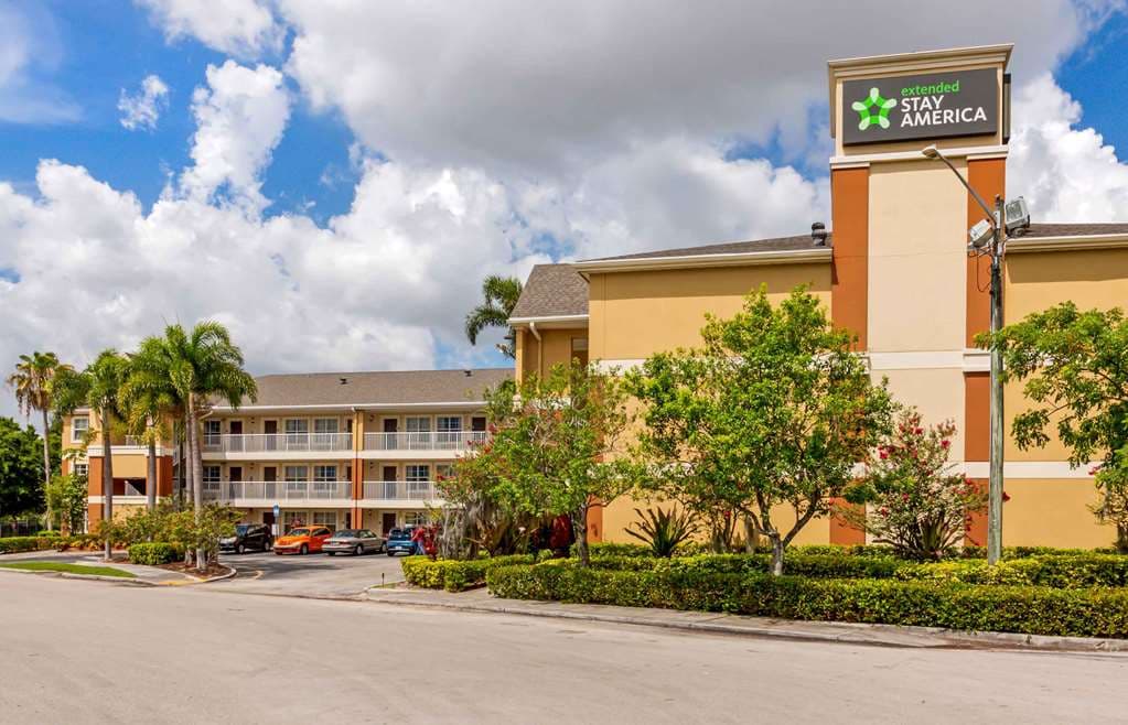 Extended Stay America Suites- Fort Lauderdale - Cypress Creek - Andrews Ave., Aparthotel in North Andrews Gardens