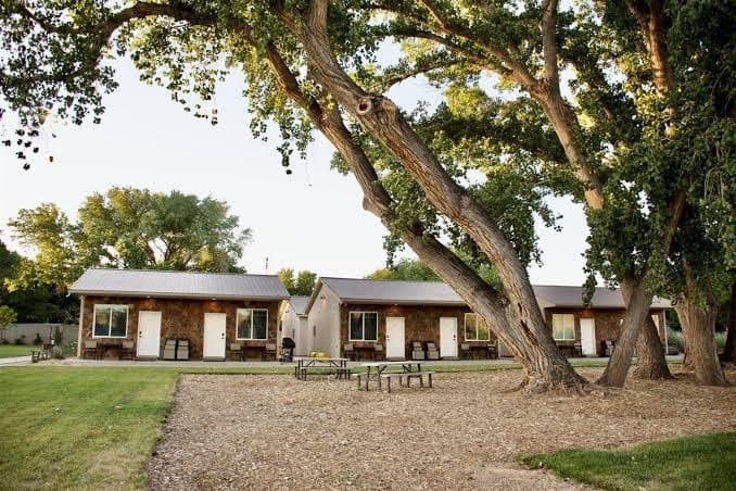 Zion's Camp and Cottages, Hotel in LaVerkin