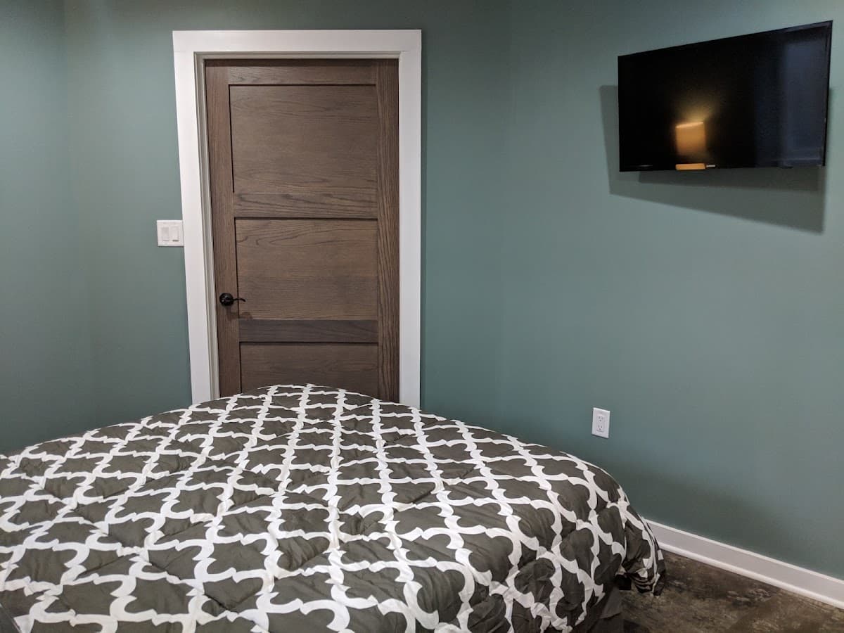 Cozy KC Carriage House, Hotel in Leawood