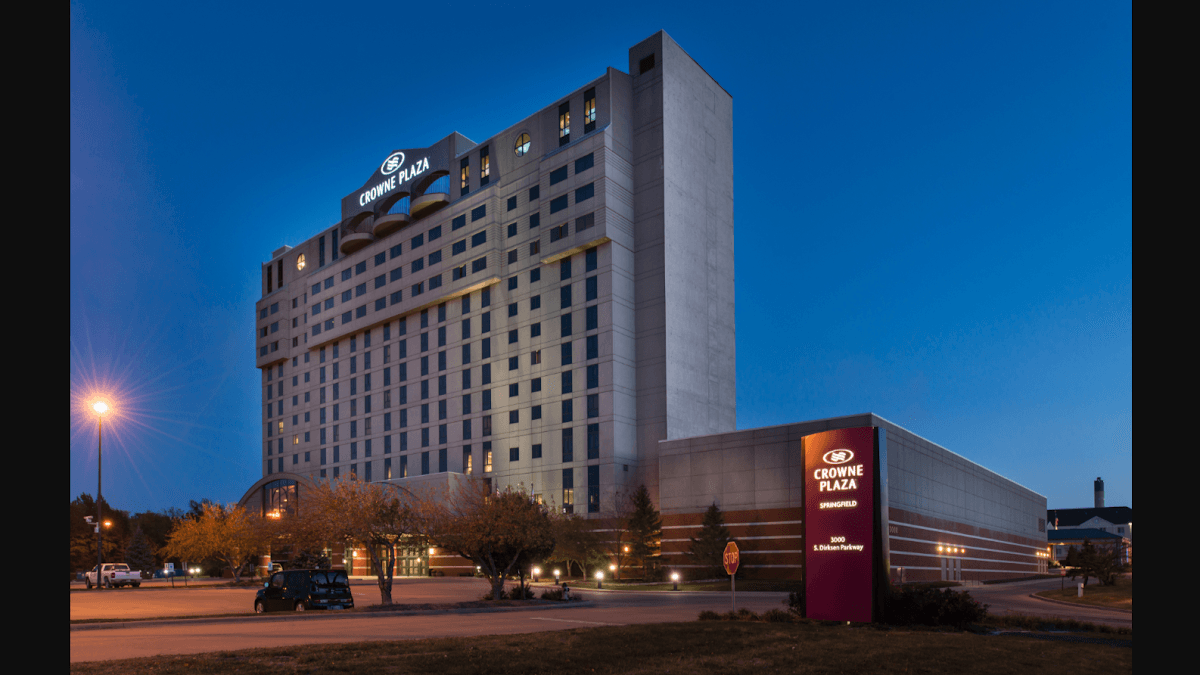 Crowne Plaza Springfield - Convention Ctr by IHG, Hotel in Southern View