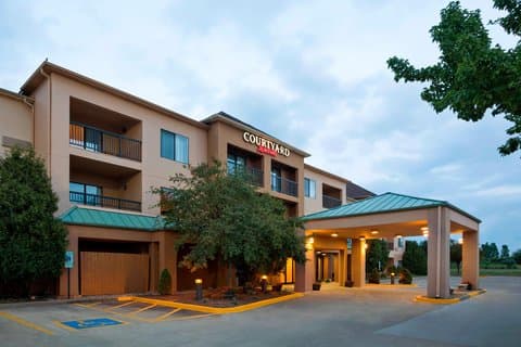 Courtyard by Marriott Springfield, Hotel in Leland Grove
