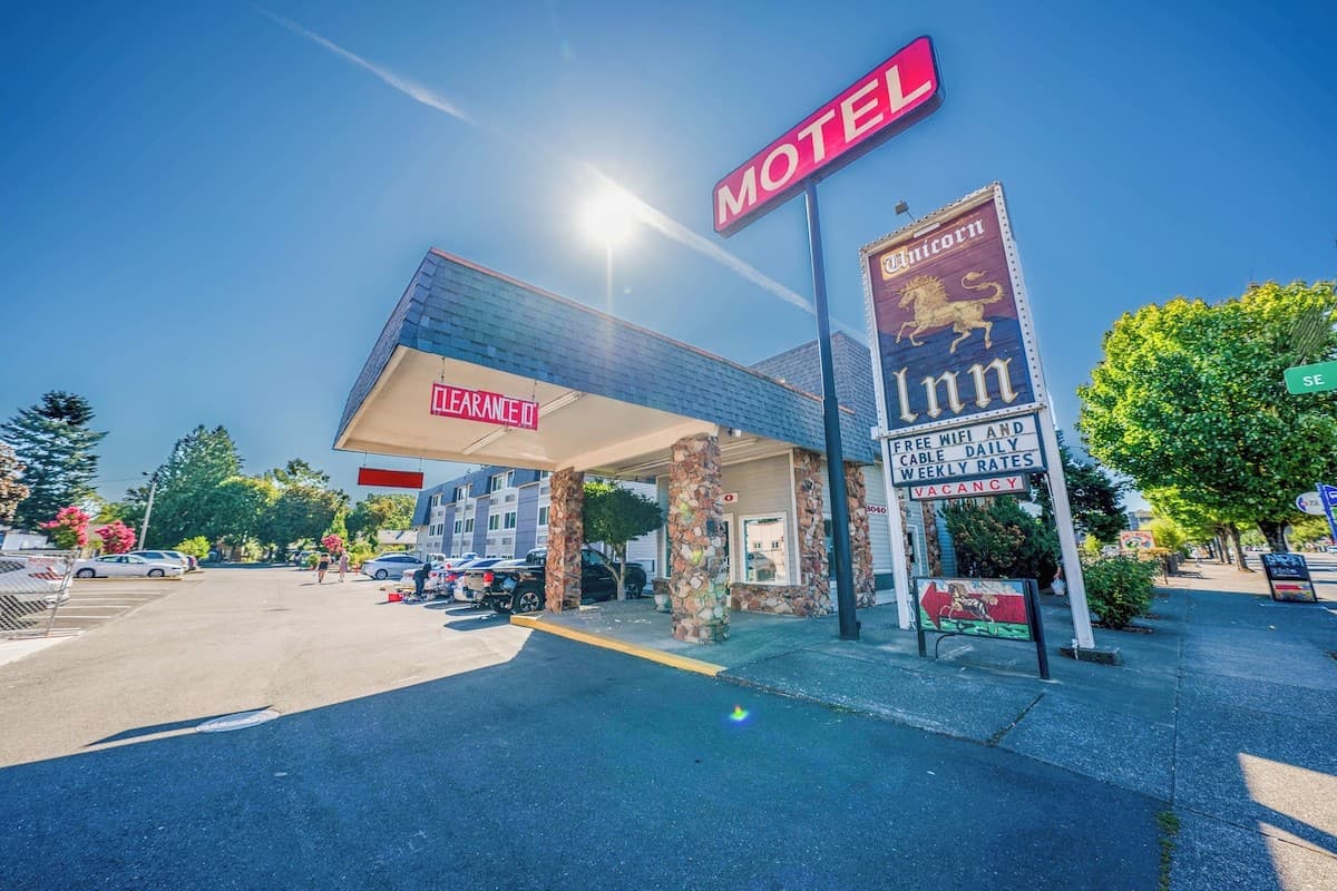 Unicorn Inn by OYO Portland, Hotel in Lents