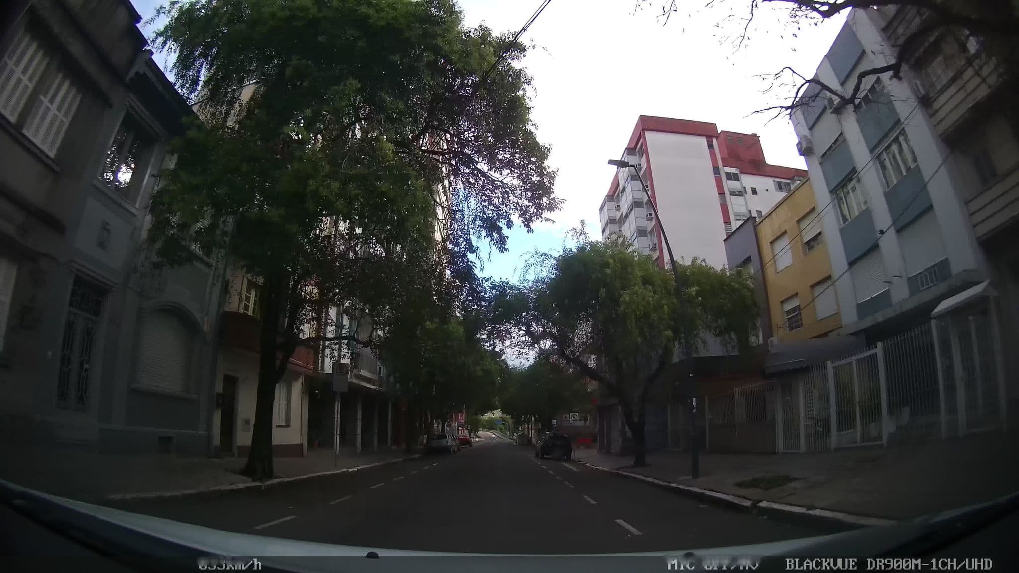 Street view near Hotel do Centro, Porto Alegre — © kaart_1 (CC BY-SA · Mapillary)