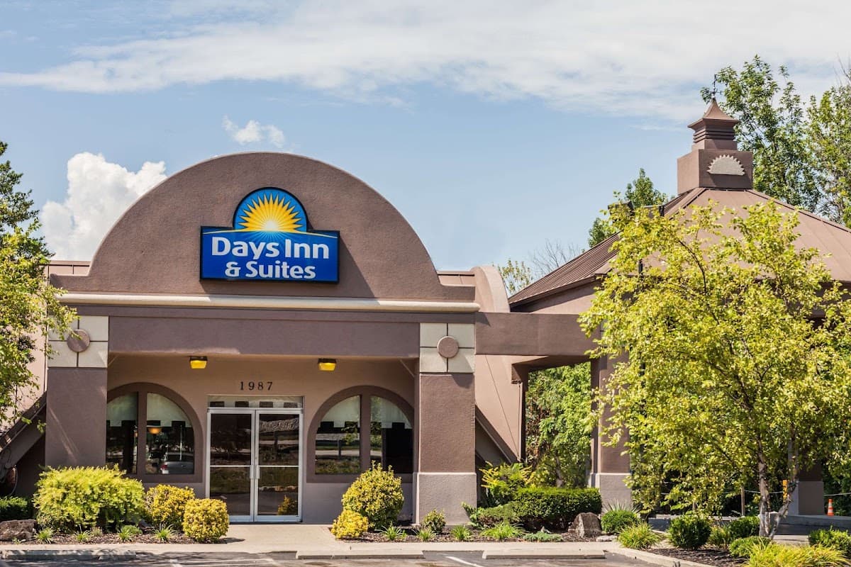 Days Inn & Suites by Wyndham Lexington, Hotel in Lexington-Fayette