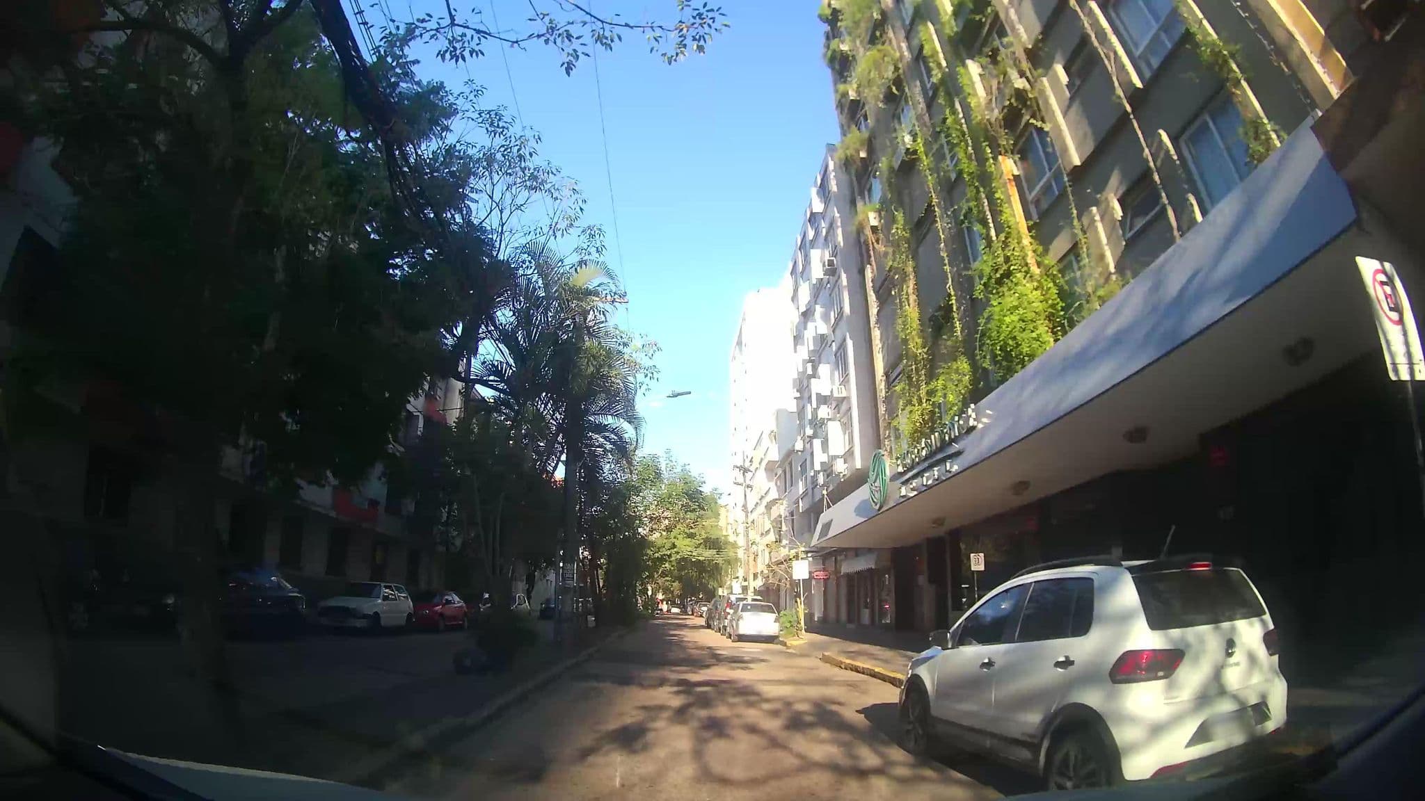 Street view near Eko Residence, Porto Alegre — © marciosampaio (CC BY-SA · Mapillary)