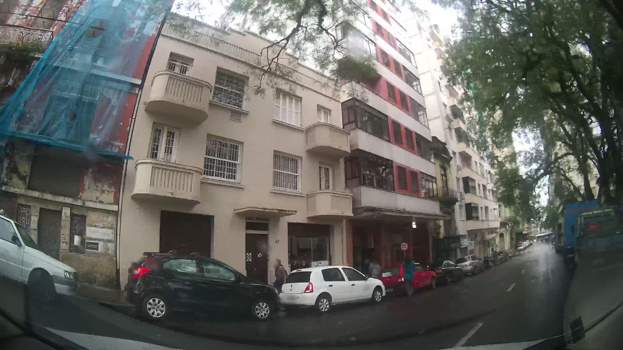Street view near BAH Coliving Conde, Porto Alegre — © marciosampaio (CC BY-SA · Mapillary)