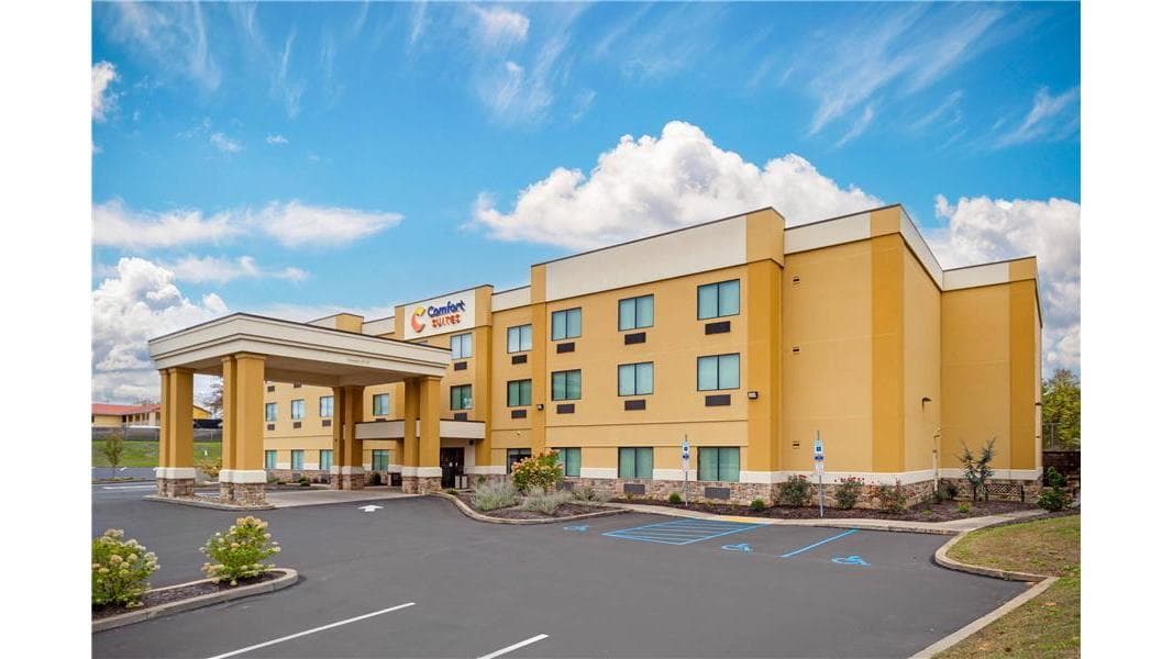 Comfort Suites Lewisburg near University, Hotel in Linntown