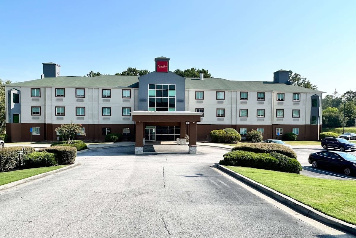 Ramada by Wyndham Lithia Springs Atlanta, Hotel in Austell