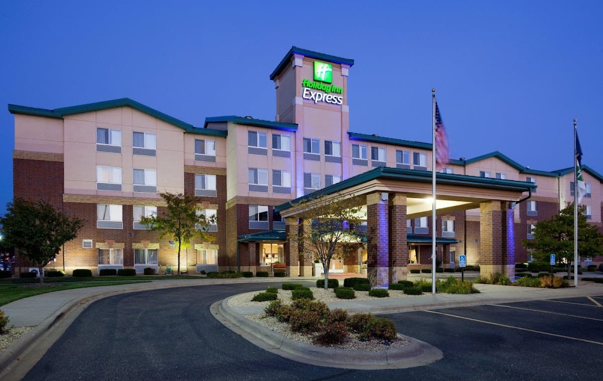 Holiday Inn Express & Suites St. Paul NE (Vadnais Heights) by IHG, Hotel in Vadnais Heights