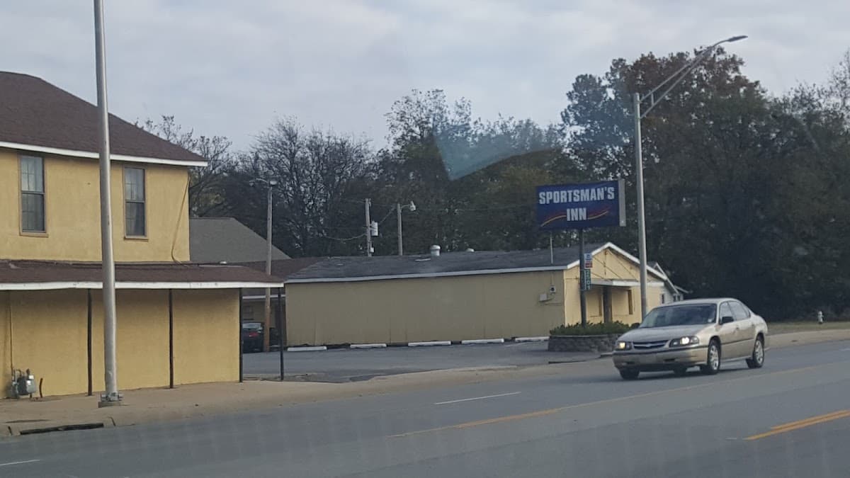 Sportsman's Inn, Bed & Breakfast in North Little Rock