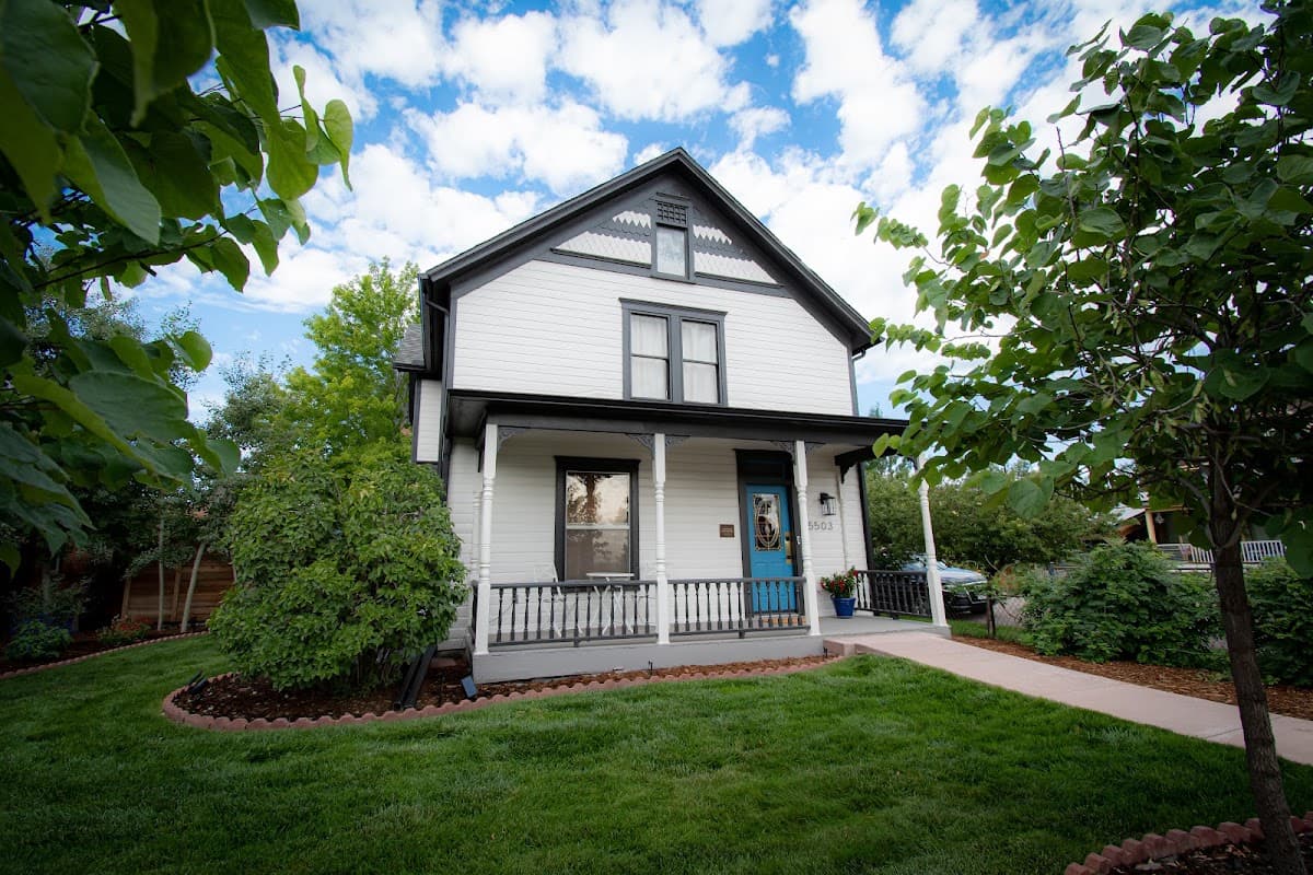 Duncan House Airbnb/Guest House, Hotel in Littleton