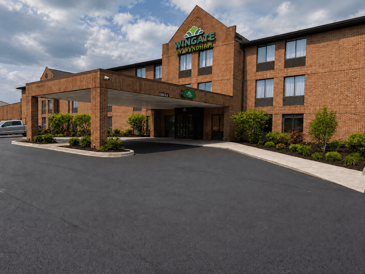 Wingate by Wyndham Livonia, Hotel in Livonia