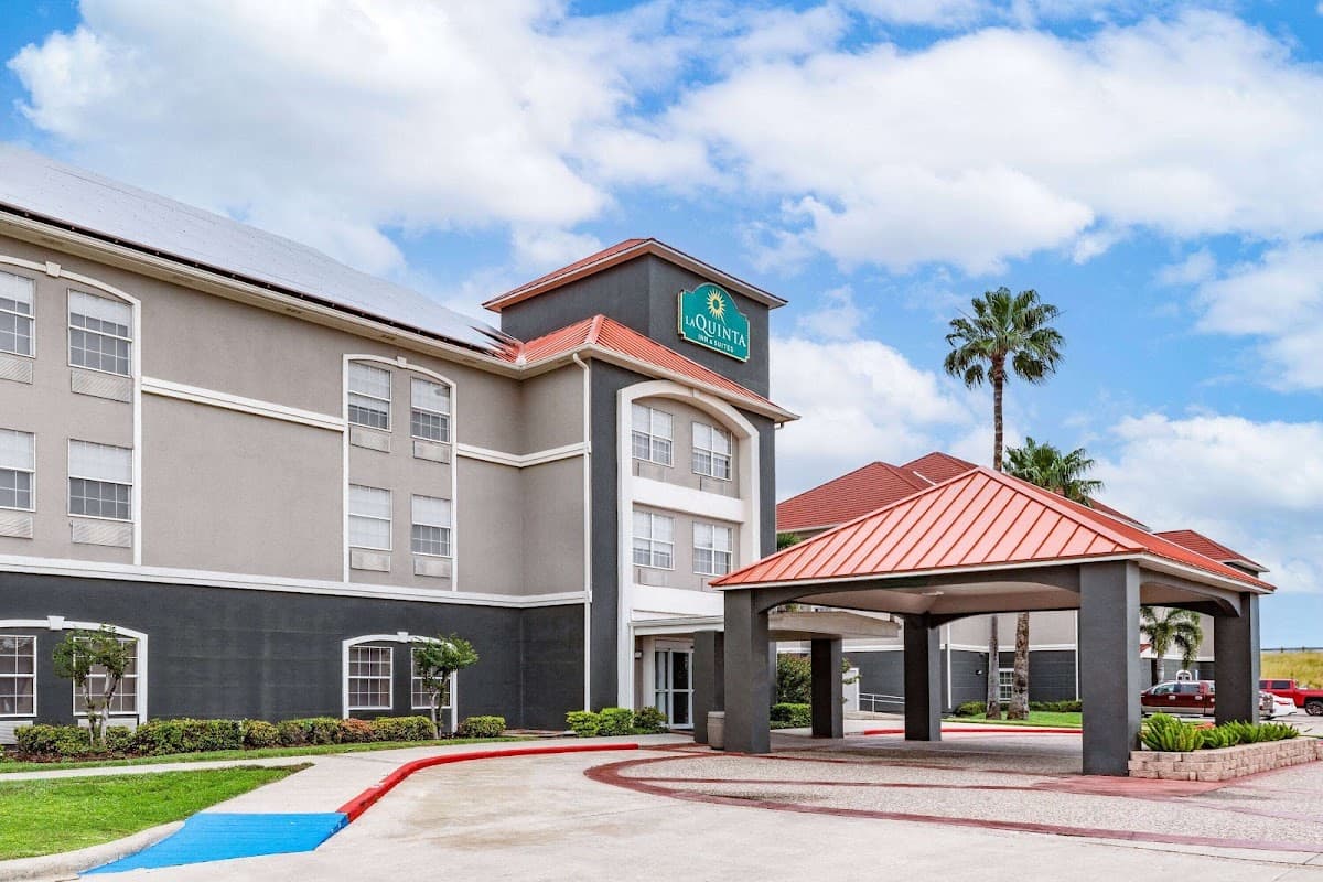 La Quinta Inn & Suites by Wyndham Pharr RGV Medical Center, Hotel in Lopezville