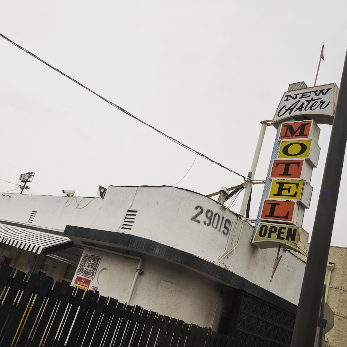 New Aster Motel, Motel in Vermont Square