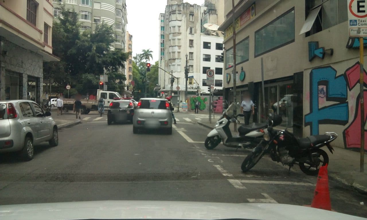 Street view near Nébias Palace, Republica — © thierrytelenav (CC BY-SA · Mapillary)