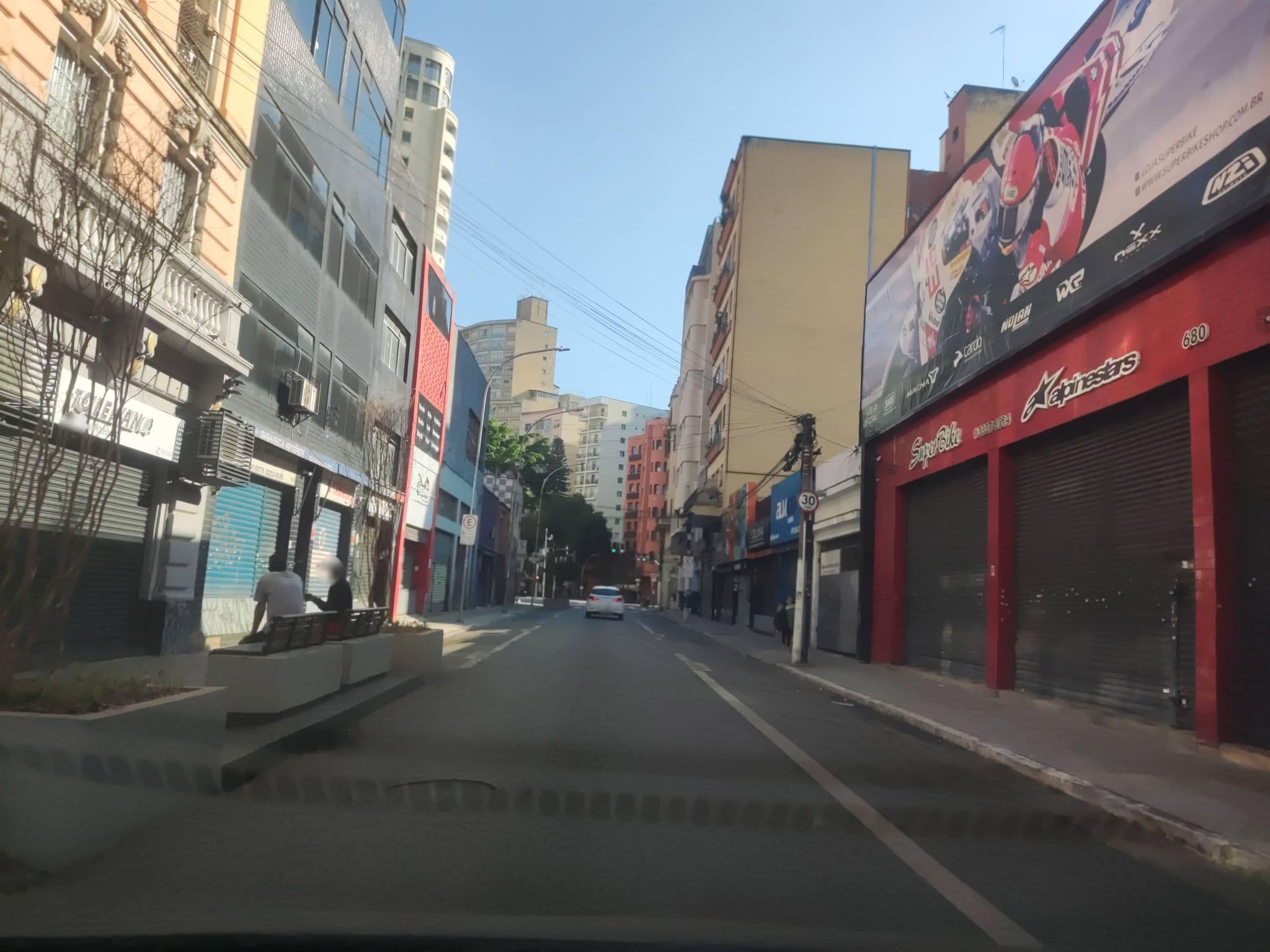 Street view near Hotel Grand Barão, Republica — © quionzo (CC BY-SA · Mapillary)