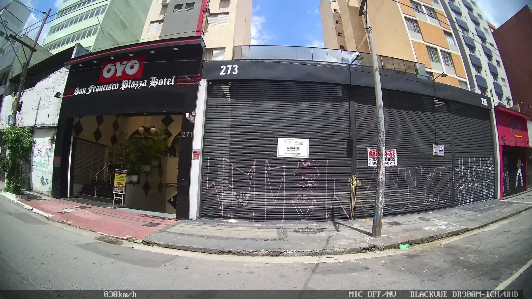 Street view near San Francisco Plaza, Republica — © kaart_2 (CC BY-SA · Mapillary)