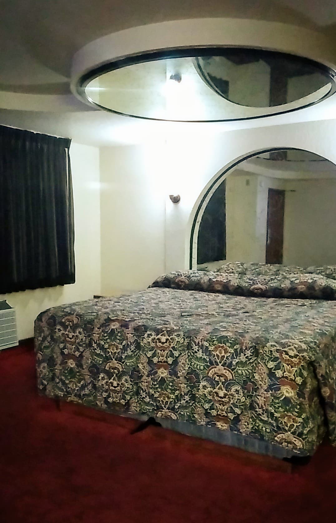 The Snooty Fox Motor Inn, Hotel in Vermont Square