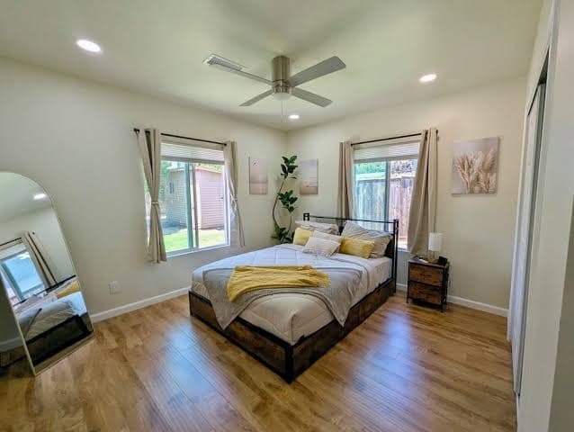 Private 1-bdrm 1 bath guesthouse in the heart of Los Angeles with highspeed wifi, Holiday Home in Vermont Square