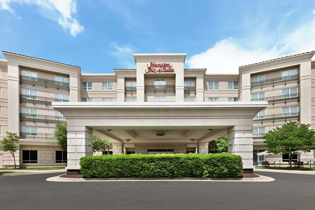 Hampton Inn & Suites Washington-Dulles International Airport, Hotel in Sterling
