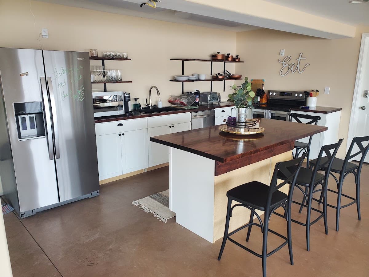 HobKnob Mid-Term Rentals, Aparthotel in Jeffersonville