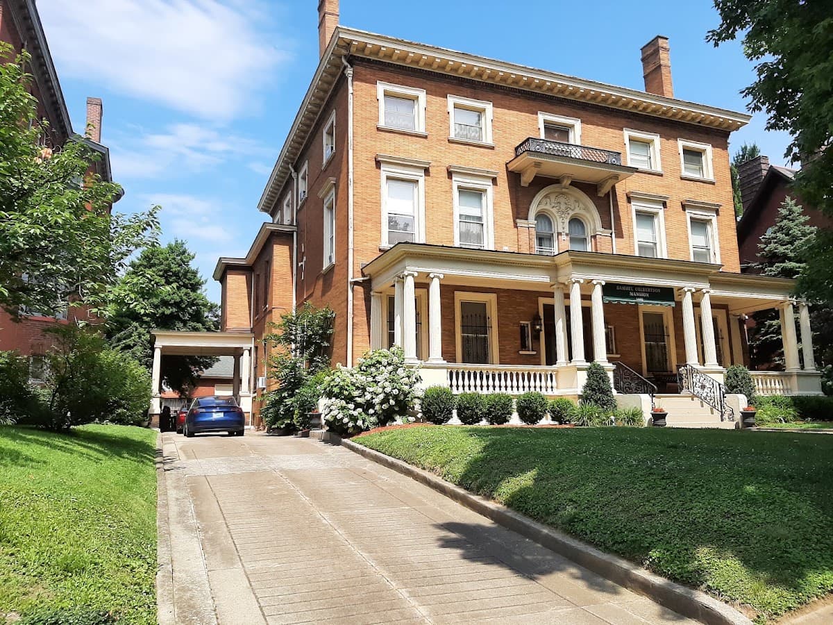 Culbertson Mansion, Bed & Breakfast in Louisville
