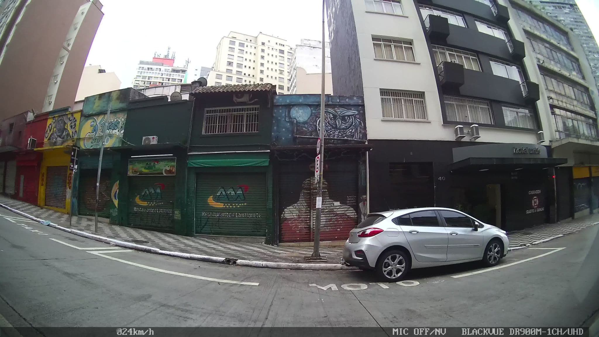 Street view near Hotel Paissandu, Republica — © kaart_2 (CC BY-SA · Mapillary)