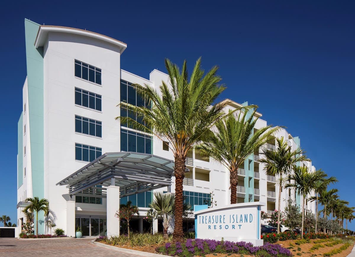 Treasure Island Beach Resort, Resort in Treasure Island
