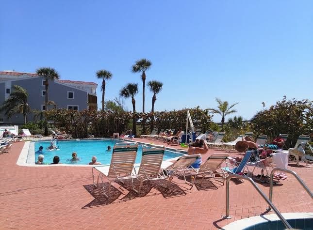 Sand Pebble Resort, Resort in Treasure Island