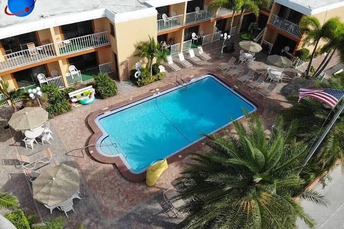 Satellite Motel - Sweet Retreat 119, Motel in Treasure Island