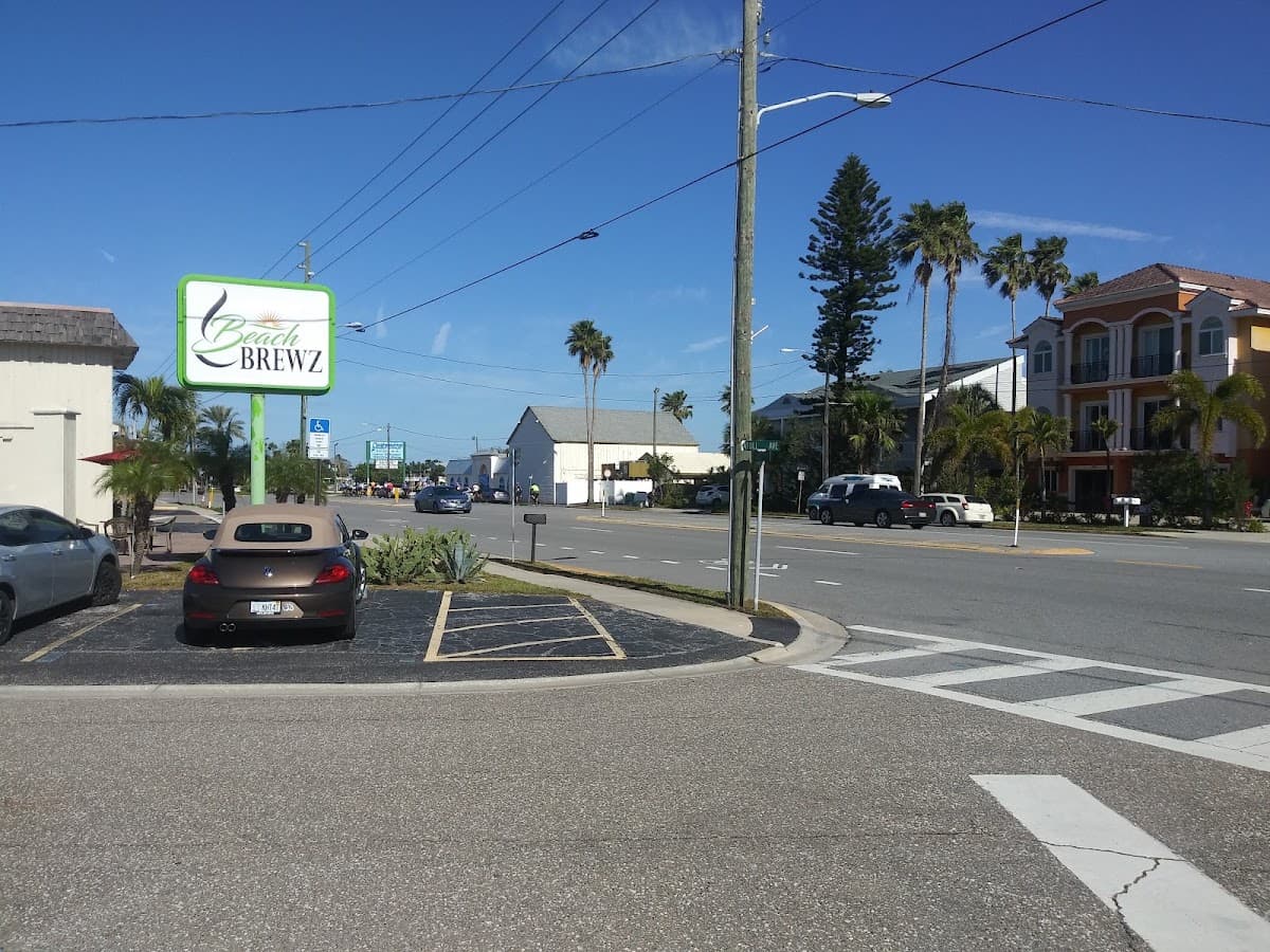 Michael’s Siesta Studios, Motel in Redington Shores