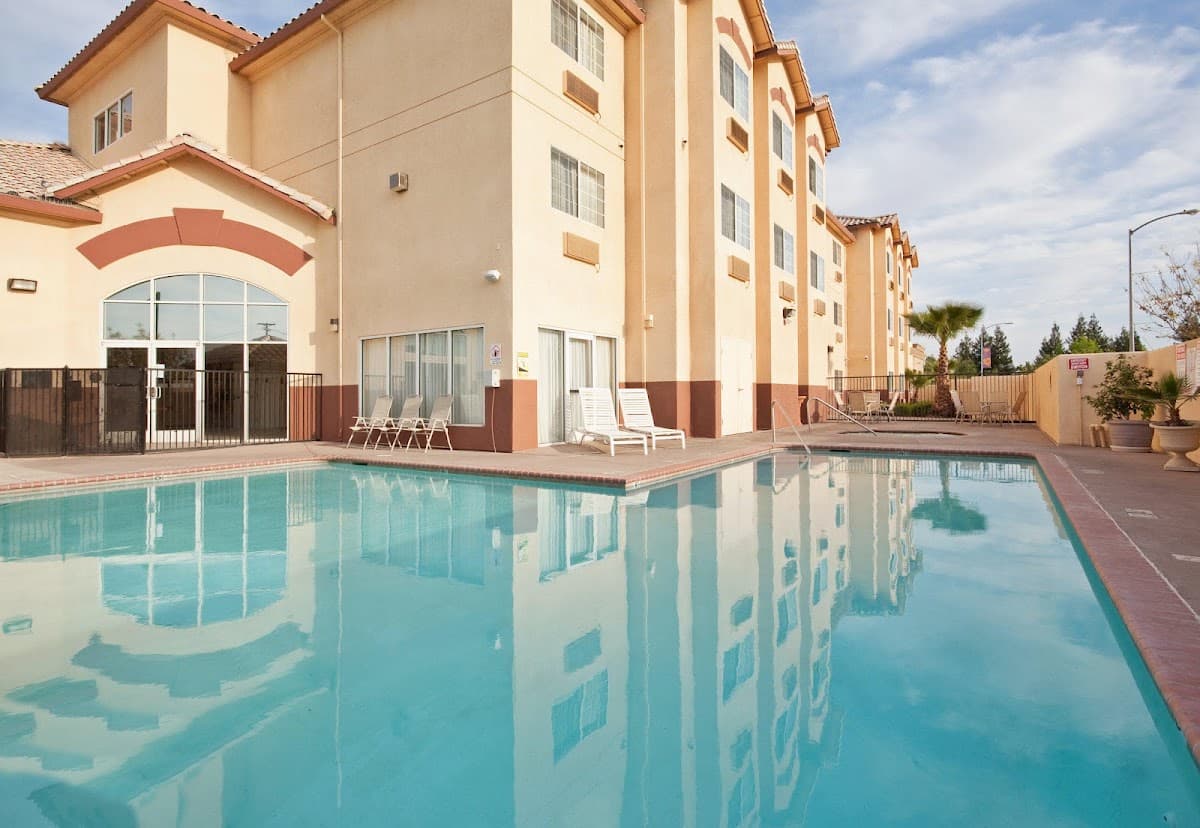 Holiday Inn Express Madera-Yosemite Park Area by IHG, Hotel in Madera