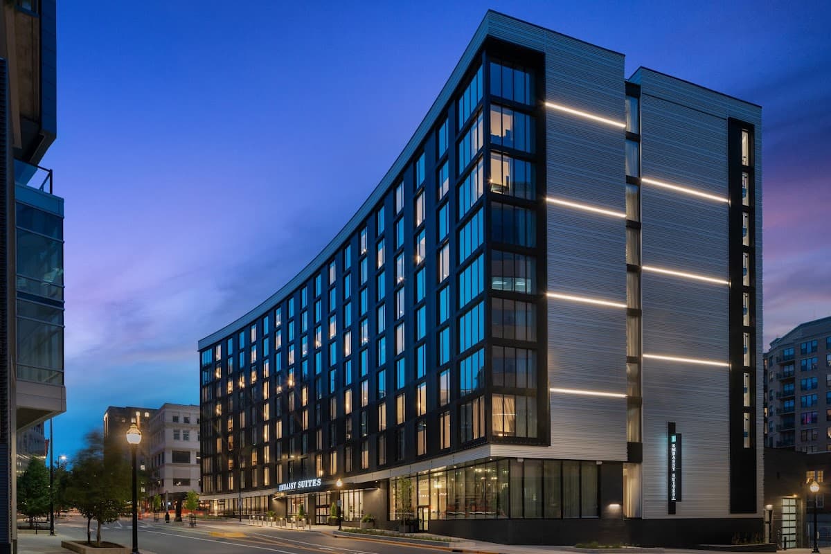 Embassy Suites by Hilton Madison Downtown, Hotel in Madison