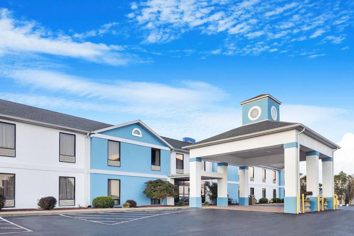 Baymont by Wyndham Madisonville, Hotel in Madisonville