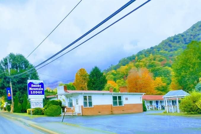 Smoky Mountain Lodge, Hotel in Maggie Valley