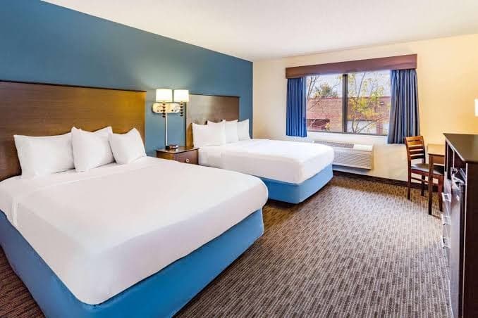 AmericInn by Wyndham Hotel and Suites Long Lake - Deluxe King Room - Non-Smoking, Hotel in Maple Plain