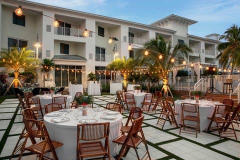 Courtyard by Marriott Faro Blanco Resort, Hotel in Marathon